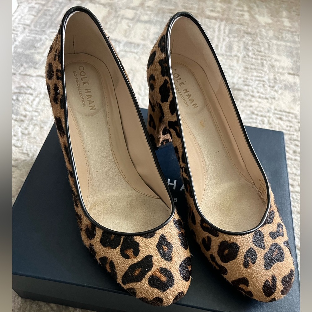 Cole Haan leopard print block heel size 5